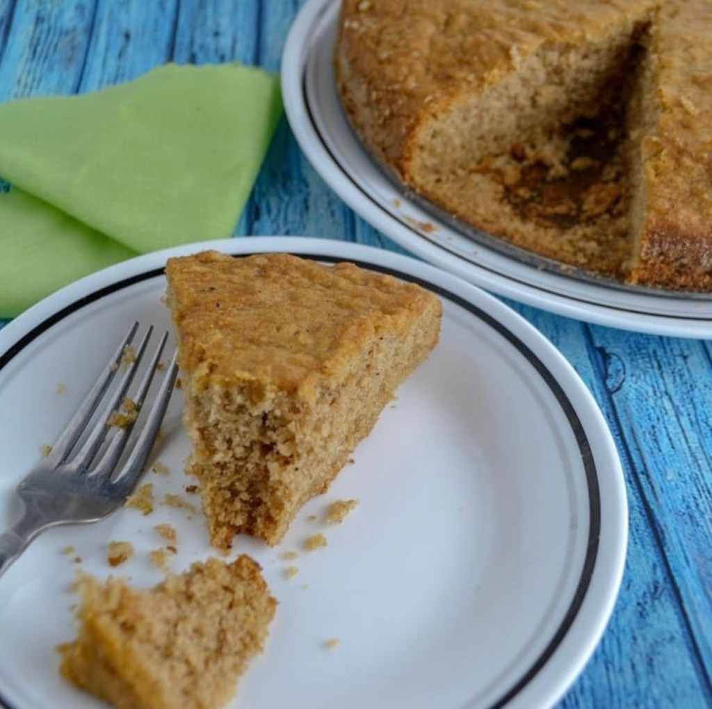 GLUTEN FREE APPLE CINNAMON&nbsp;CAKE